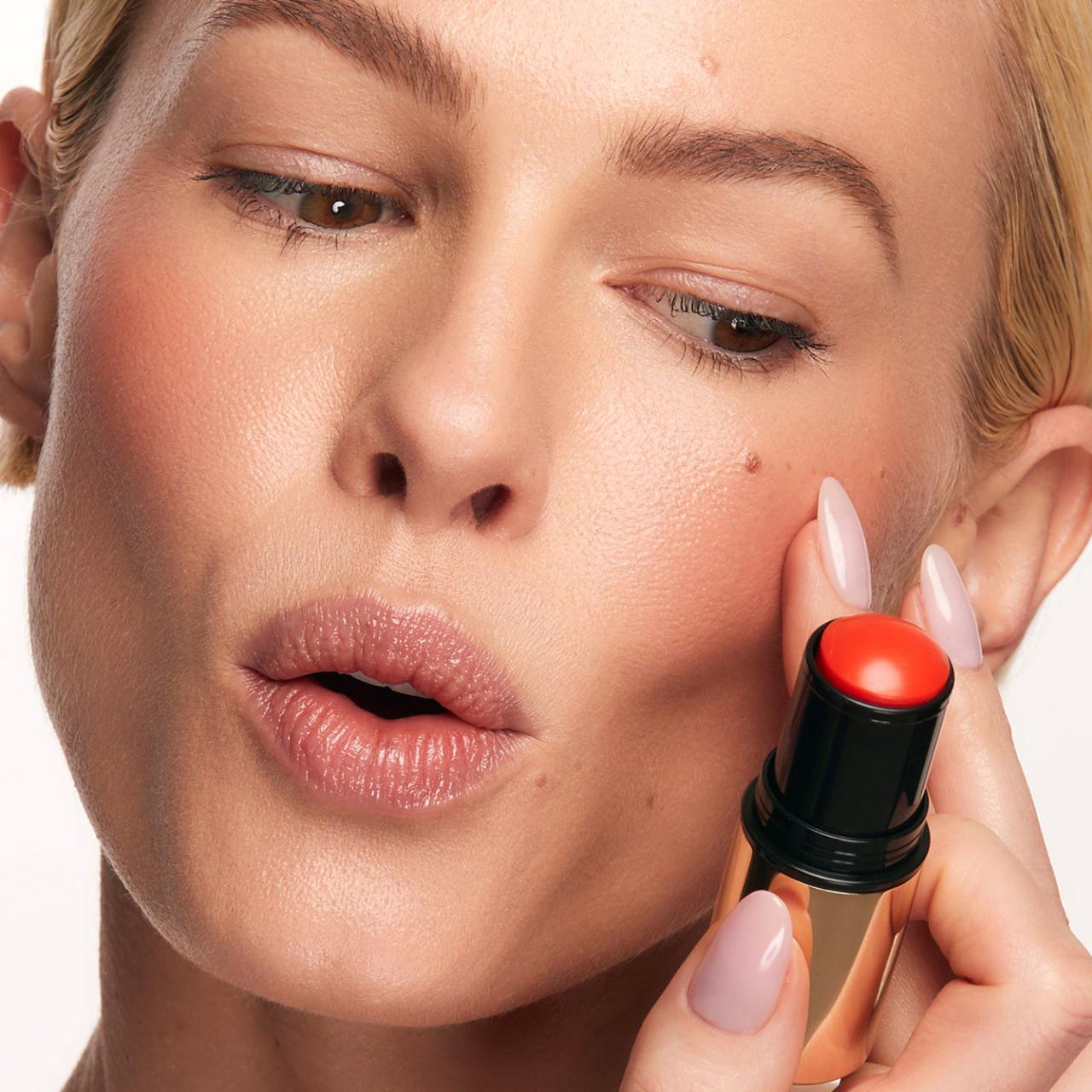 MAKE Beauty