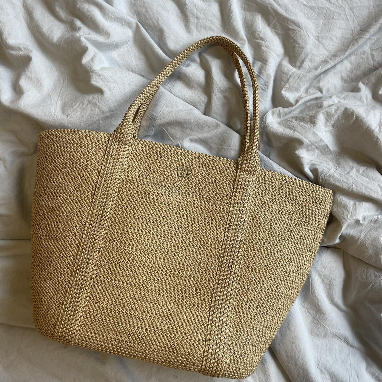 Eric Javits beige shoulder bag. perfect condition - Depop