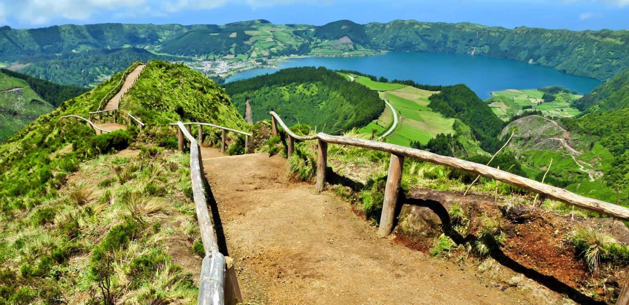 Best Azores Tours: The Top-Rated Sao Miguel Excursions
